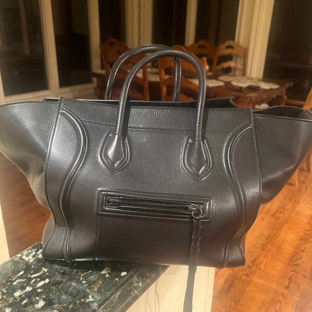 Celine Grained Calfskin Medium Phantom Luggage Black bag!